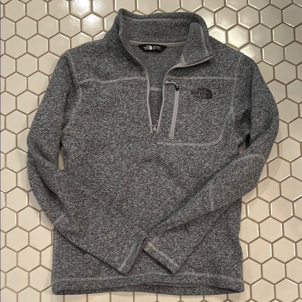 The North Face Heathered Gray Fleece Pullover